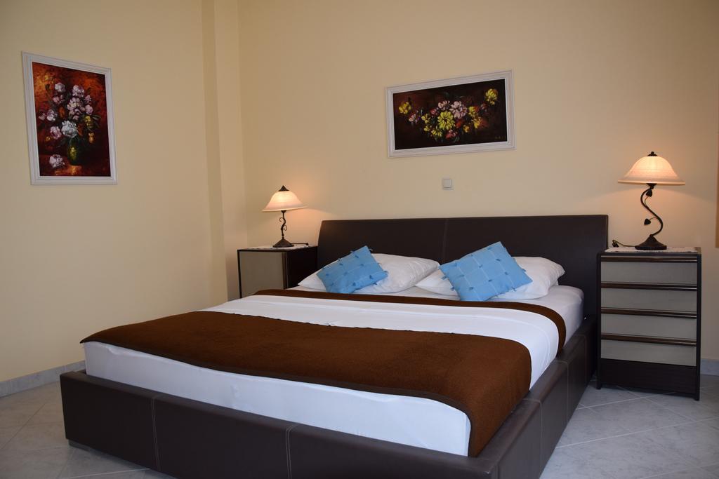 Apartments Crobeg راب الغرفة الصورة