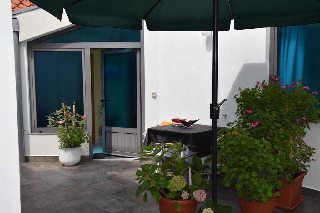 Apartments Crobeg راب الغرفة الصورة